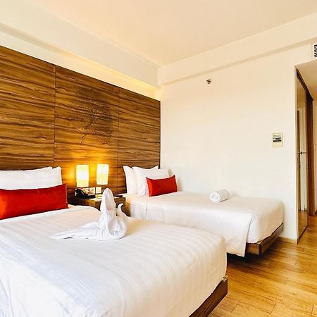 Grand Zuri Kuta Bali Hotel Exterior photo