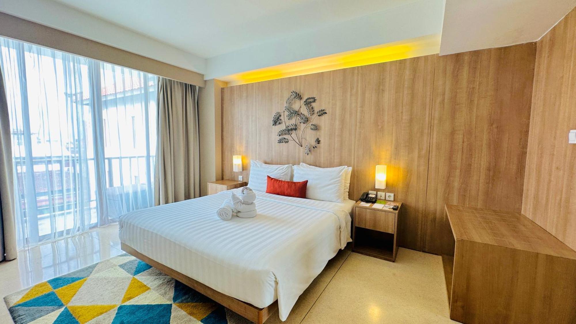 Grand Zuri Kuta Bali Hotel Exterior photo